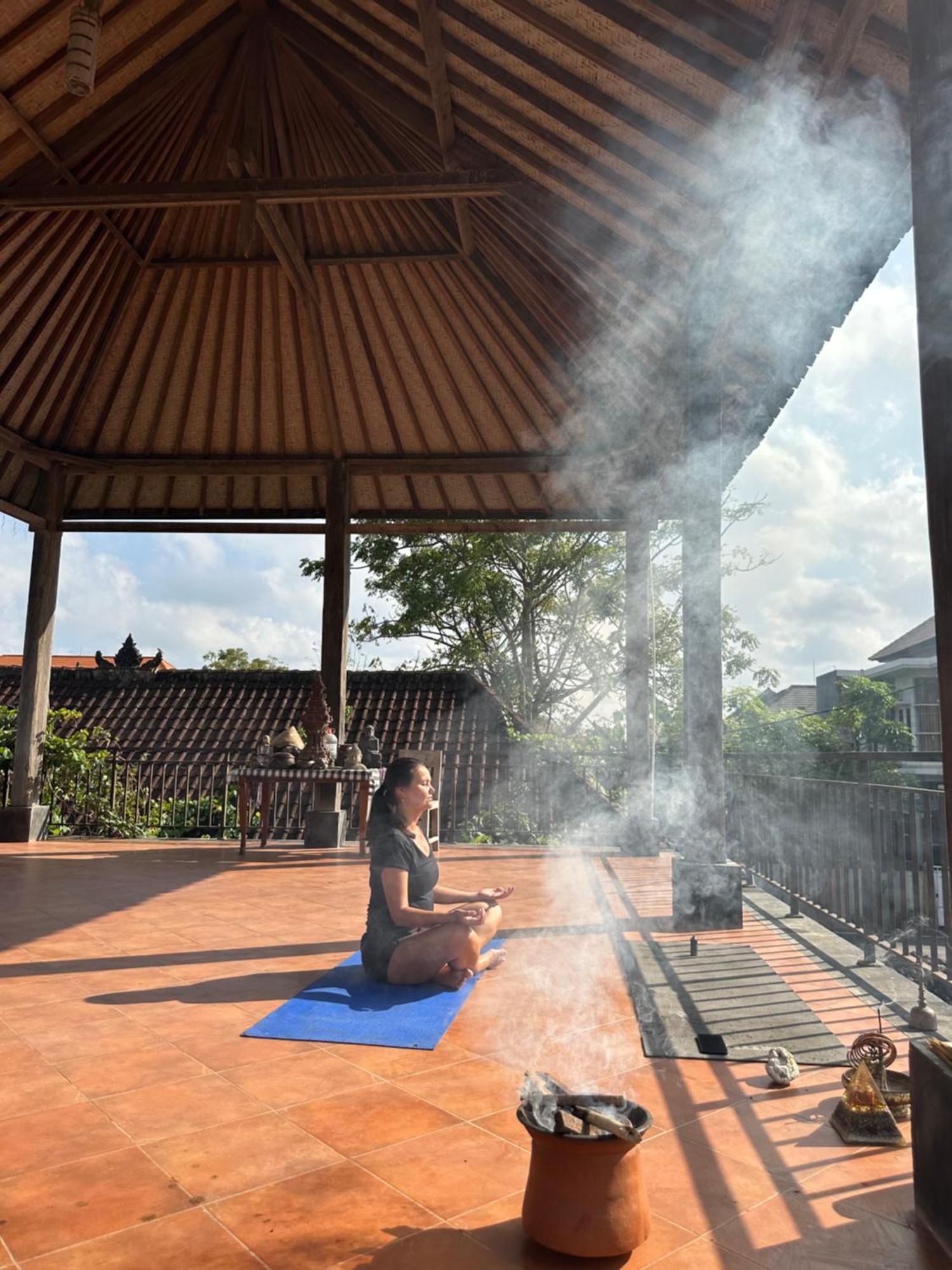 Bali Telaga Hati Yoga Healing And Retreat Center Hostel Sanur Esterno foto